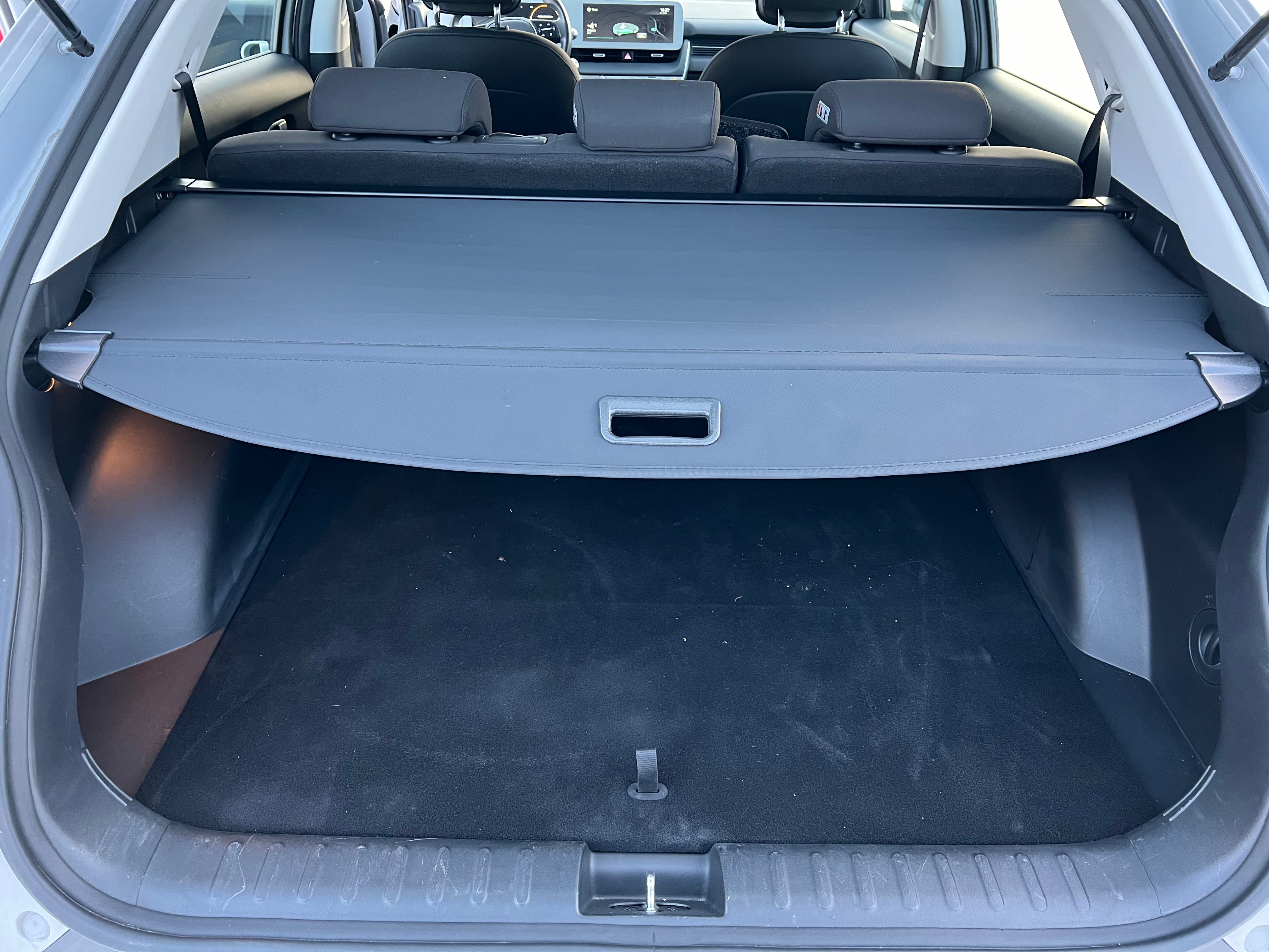 Hyundai IONIQ 5 Täckande gardin för baklucka