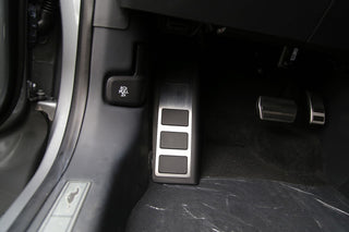 Ford Mustang Mach-E – fodstøtte – produktbillede 2