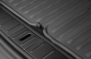 Tesla Model X – kofferbakmat met opstaande rand – productafbeelding 4