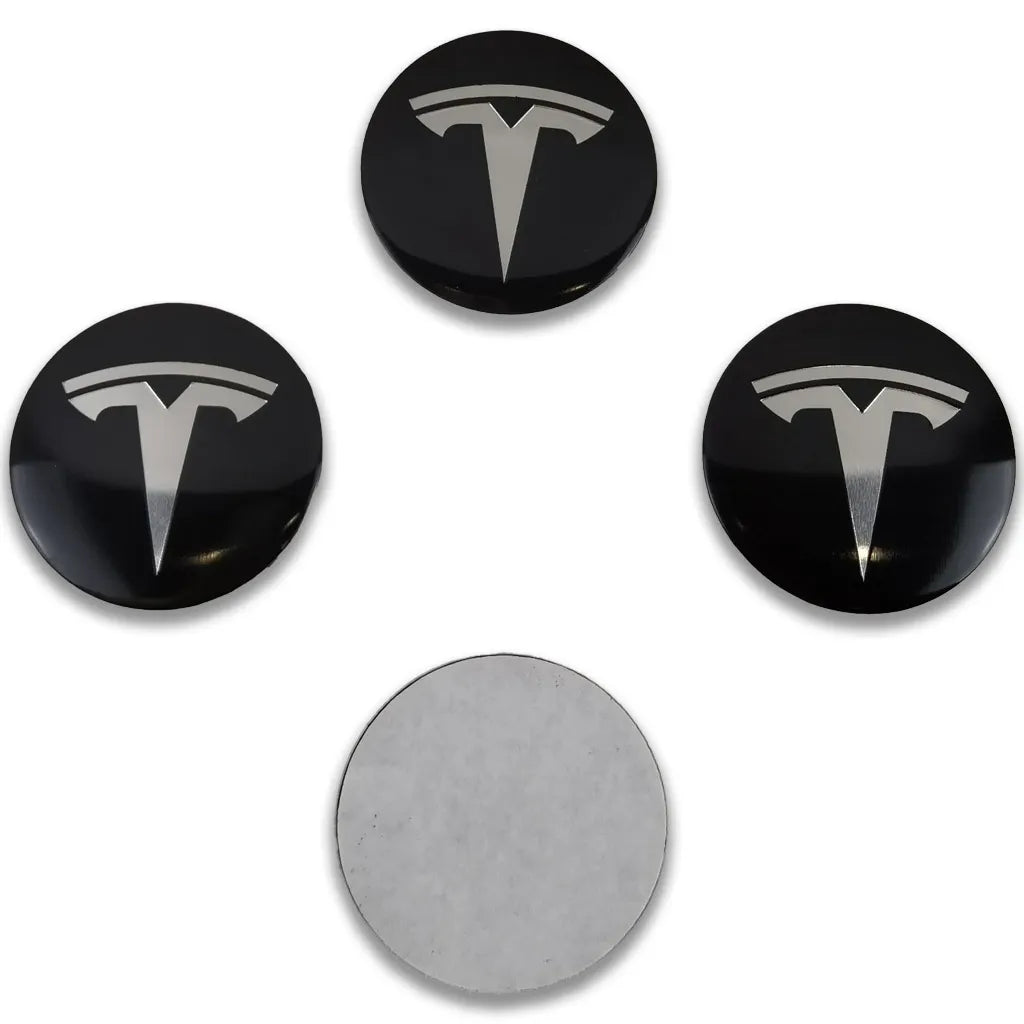 Mittlere Aufkleber mit dem Tesla-Logo für Felgen